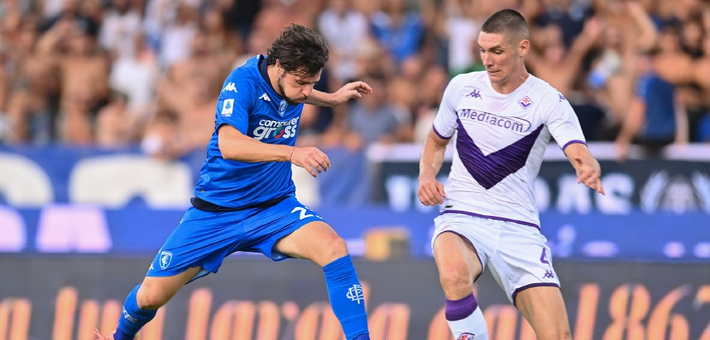 顶级联赛中 顶级联赛中